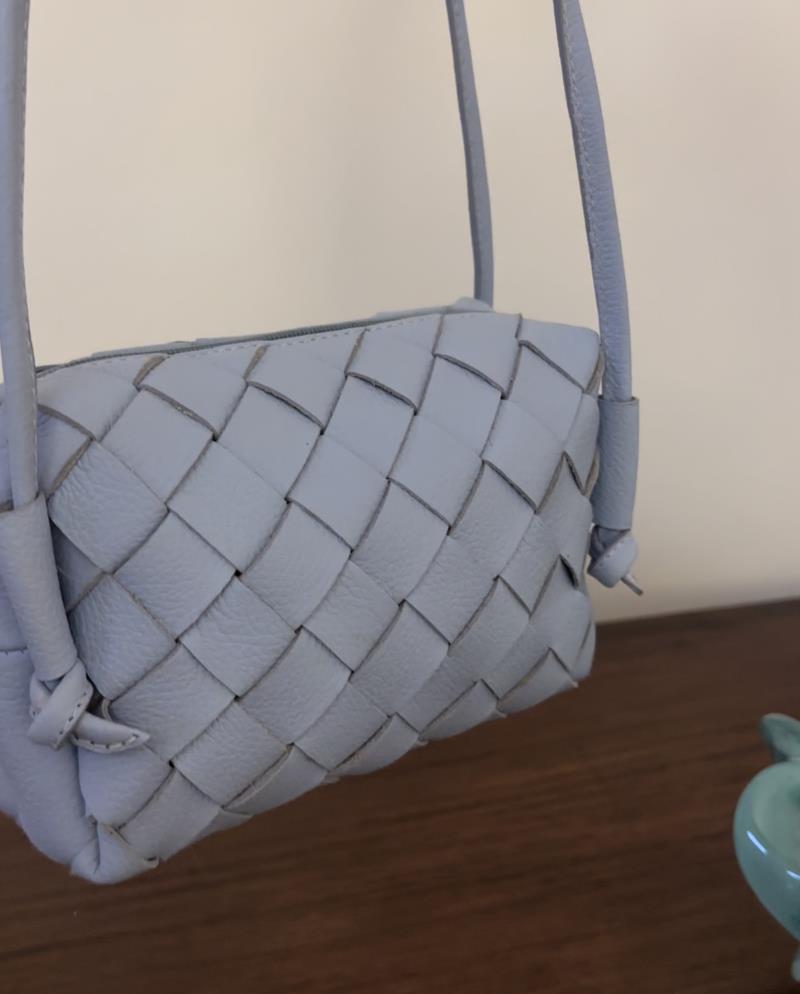 Bolsa Pequena trançada no Couro Floater