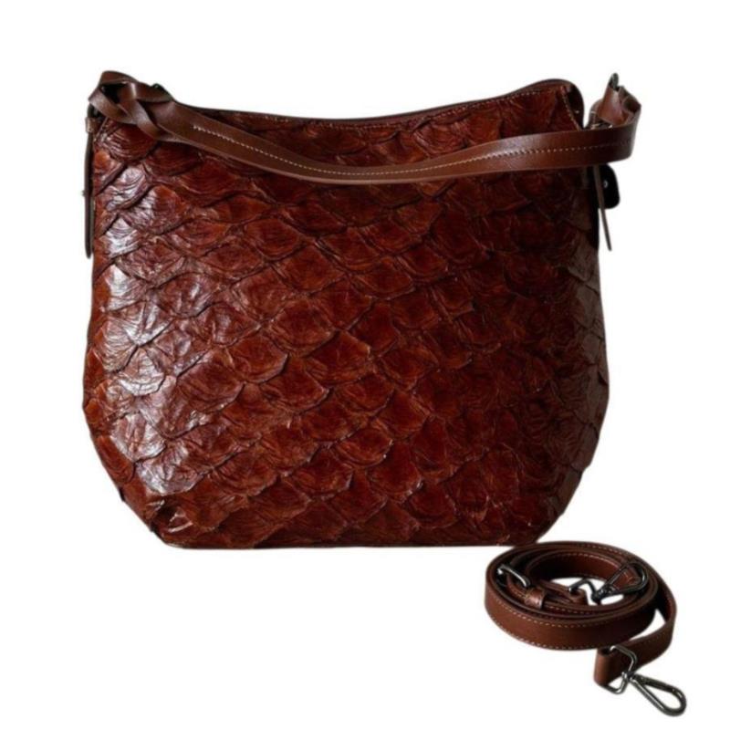 Bolsa couro pirarucu 