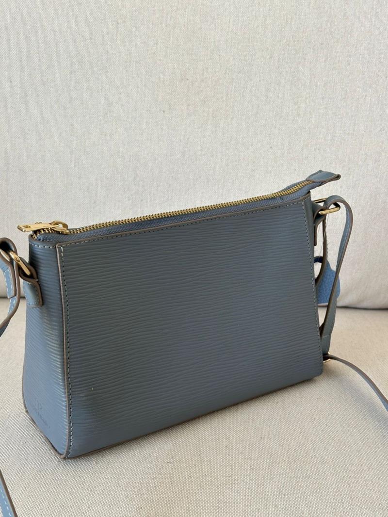 Bolsa couro legítimo 