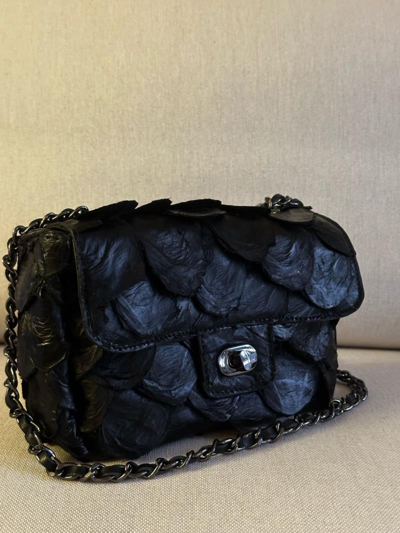 Bolsa couro pirarucu