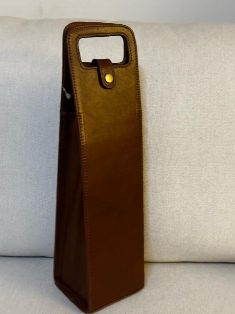 Porta vinho 