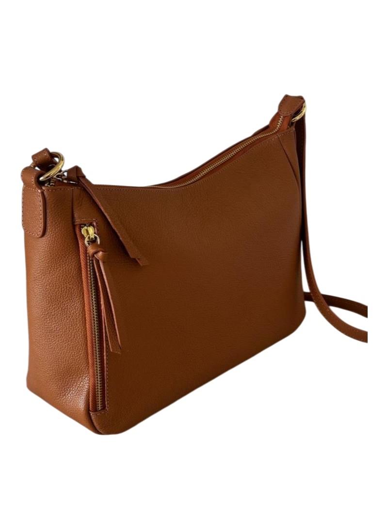 Bolsa media com alçca de ombro