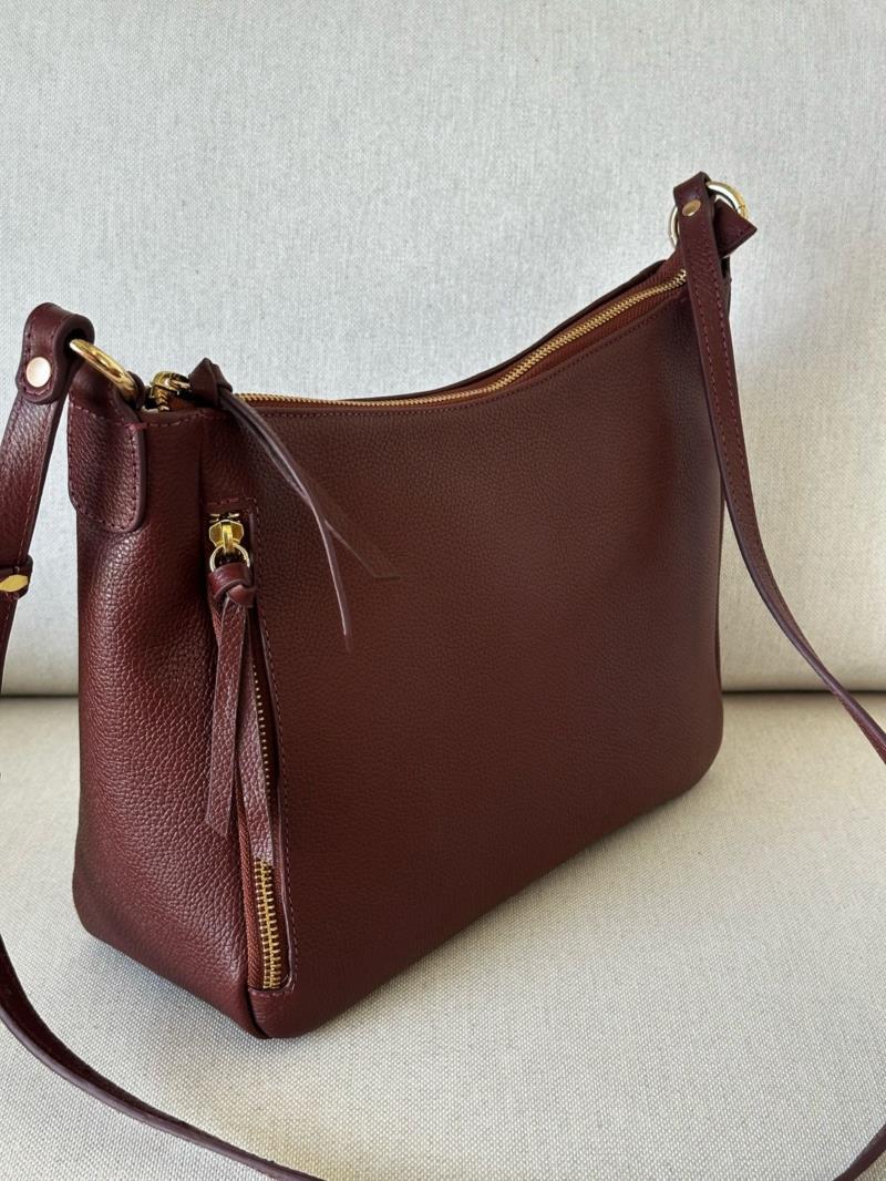 Bolsa media com alçca de ombro